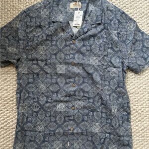 Marine Layer linen tencel resort Button Down Shirt